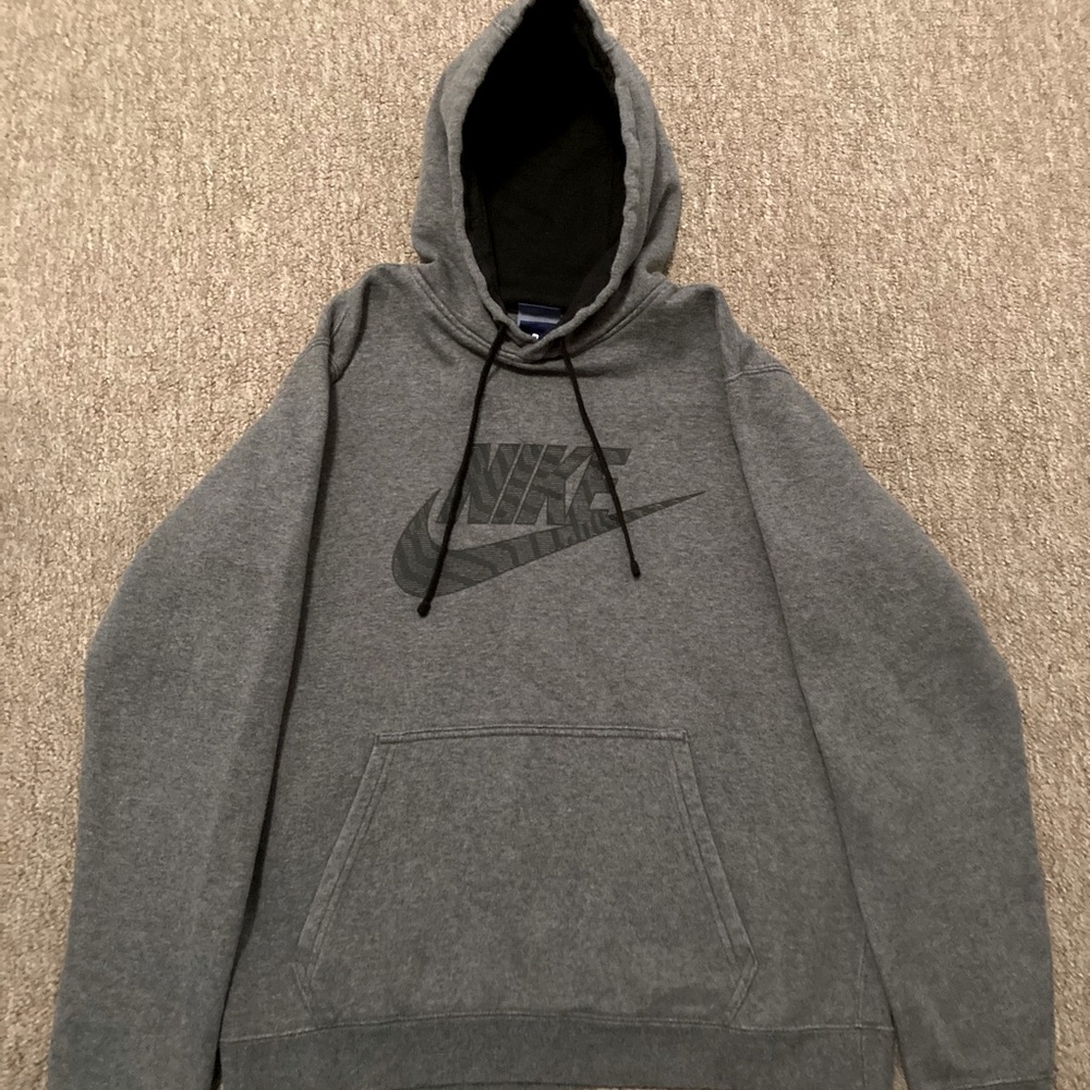 Nike Men's Logo Gray Hooded Sweatshirt